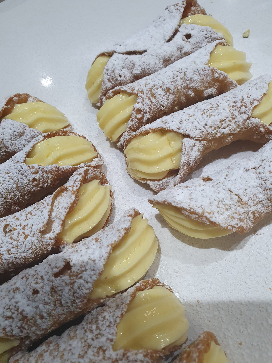 Vanilla Kannoli Standard – Traditional Maltese Sweet Pastry Shells with Custard